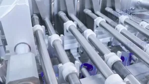 Envasadora de bolsas prefabricadas por servo motor (llenado con 4 boquillas)