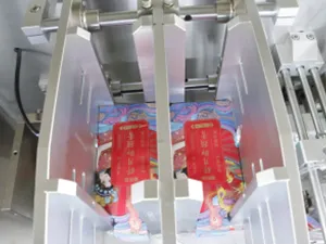 Sección de recogida y llenado de bolsas