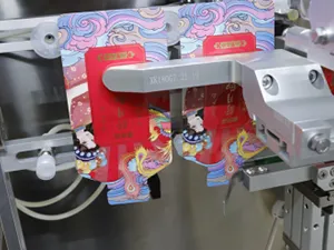 Sección de recogida y llenado de bolsas