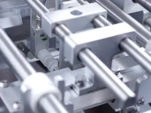 Envasadora de bolsas prefabricadas, llenado con 1 boquilla