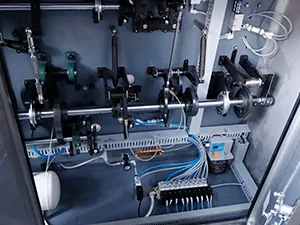 Envasadora de bolsas prefabricadas, llenado con 1 boquilla