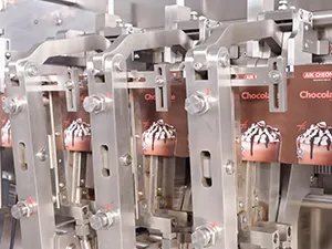 Envasadora horizontal de bolsas planas, llenado con 2 boquillas