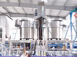 Envasadora horizontal de bolsas con boquilla, llenado con 1 boquilla