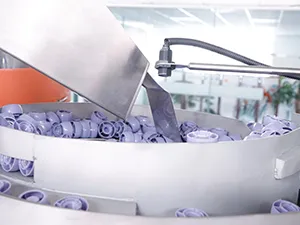 Máquina de llenado y taponado de bolsas con boquilla (con spout)